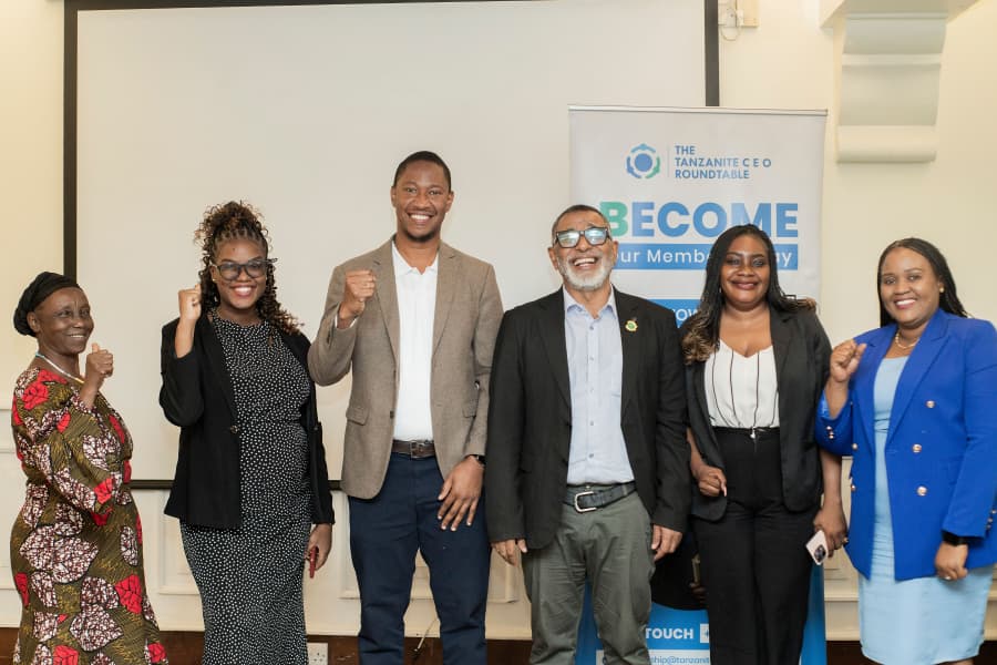 YIF Participates in CEOs’ Breakfast Meeting